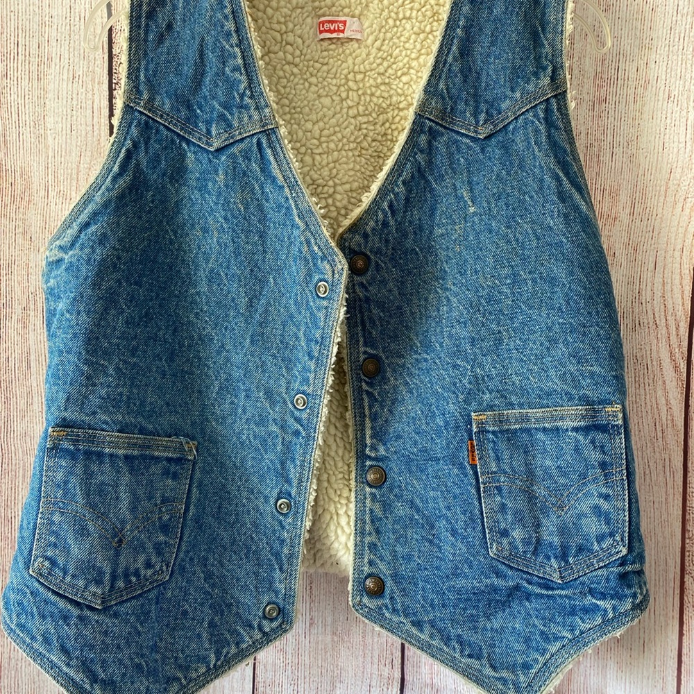 Men’s Levis Orange Tab Gilet Medium